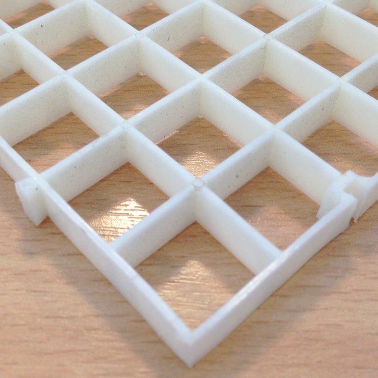 Natural Colour Egg Crate Coral Tray 15 x 30cm - Image 3