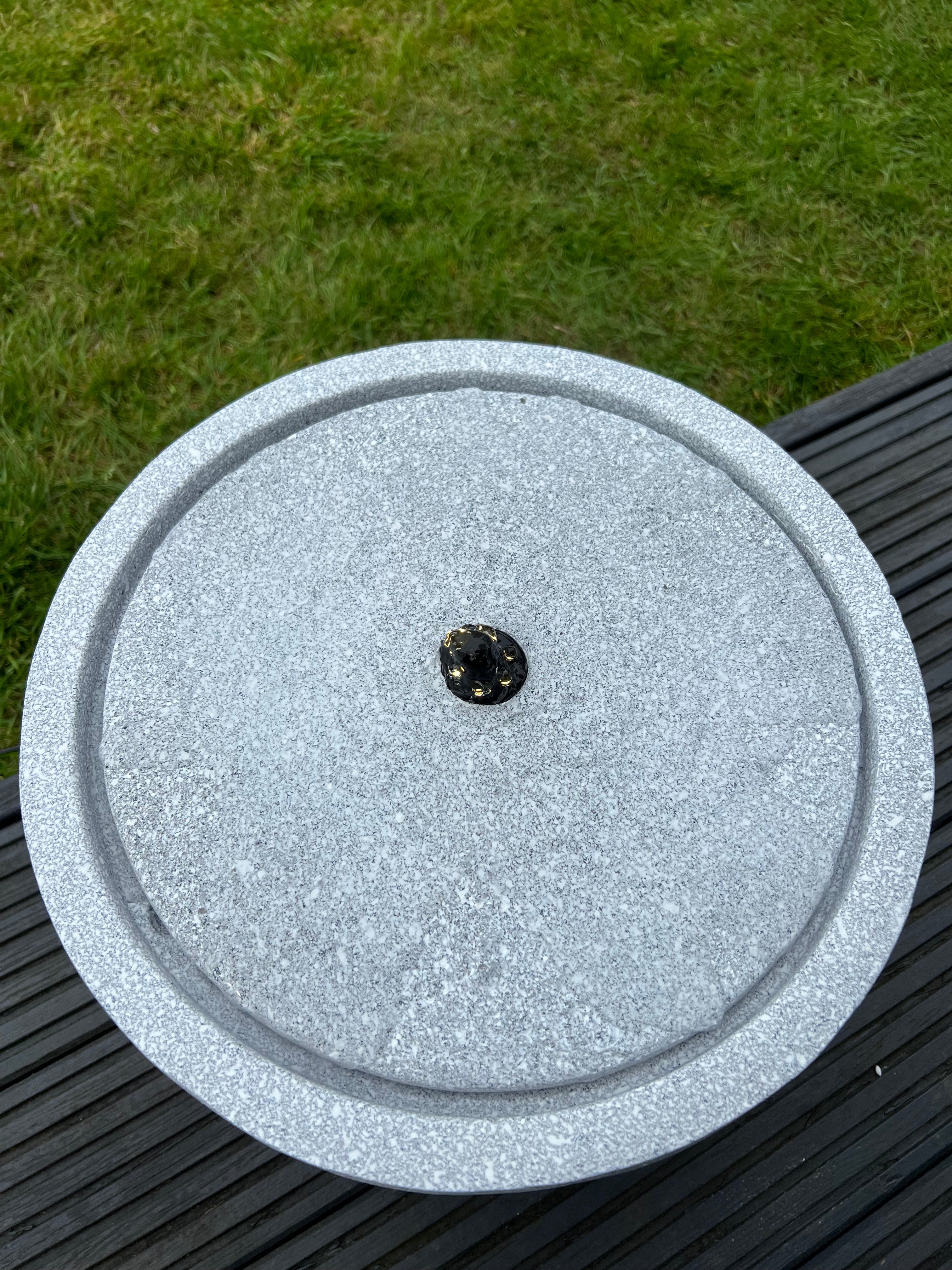 Round Water Feature with LED Lights - Solar - Light Grey 36x36x28cm - Image 4