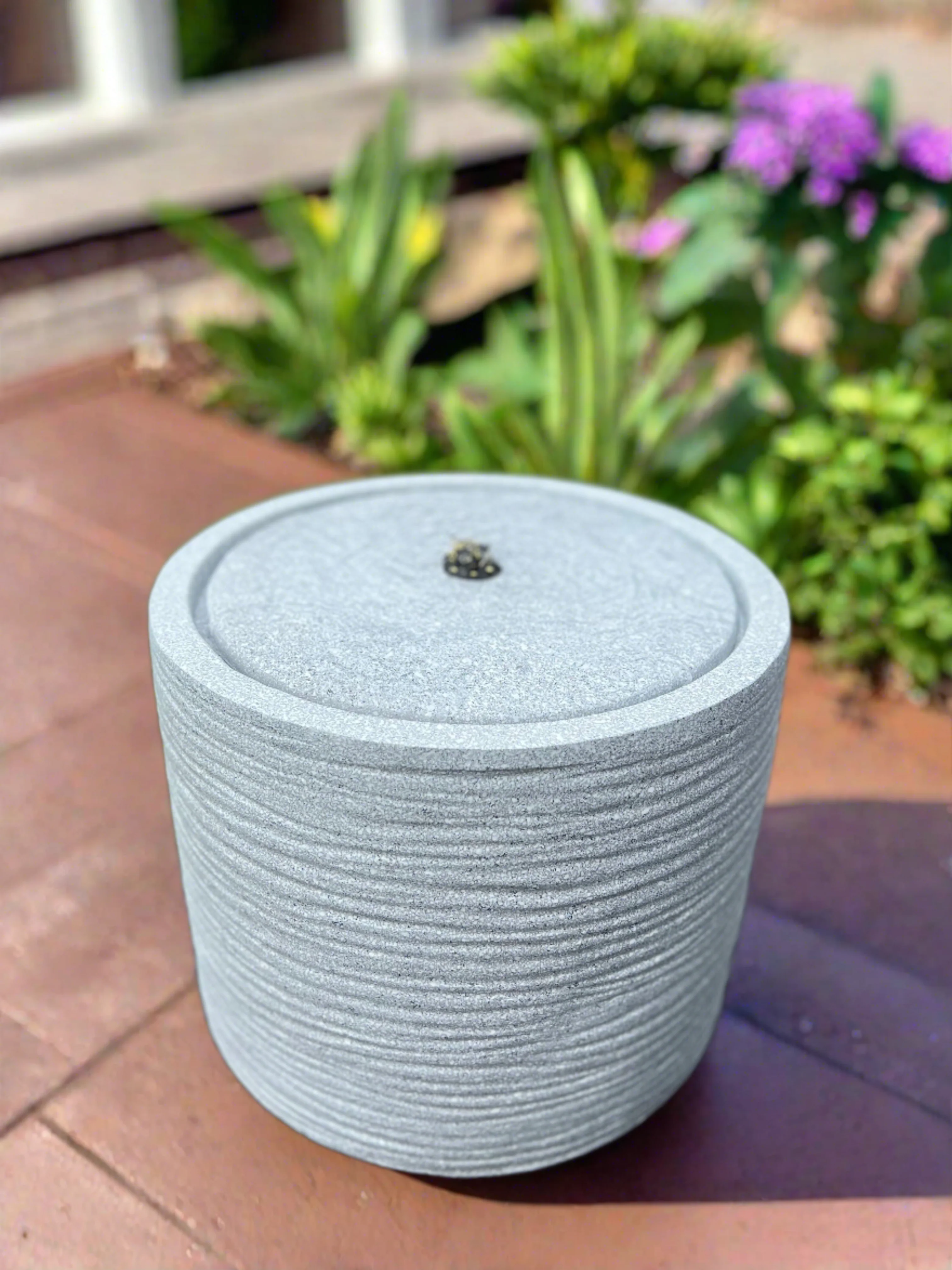 Round Water Feature with LED Lights - Solar - Light Grey 36x36x28cm - Image 6