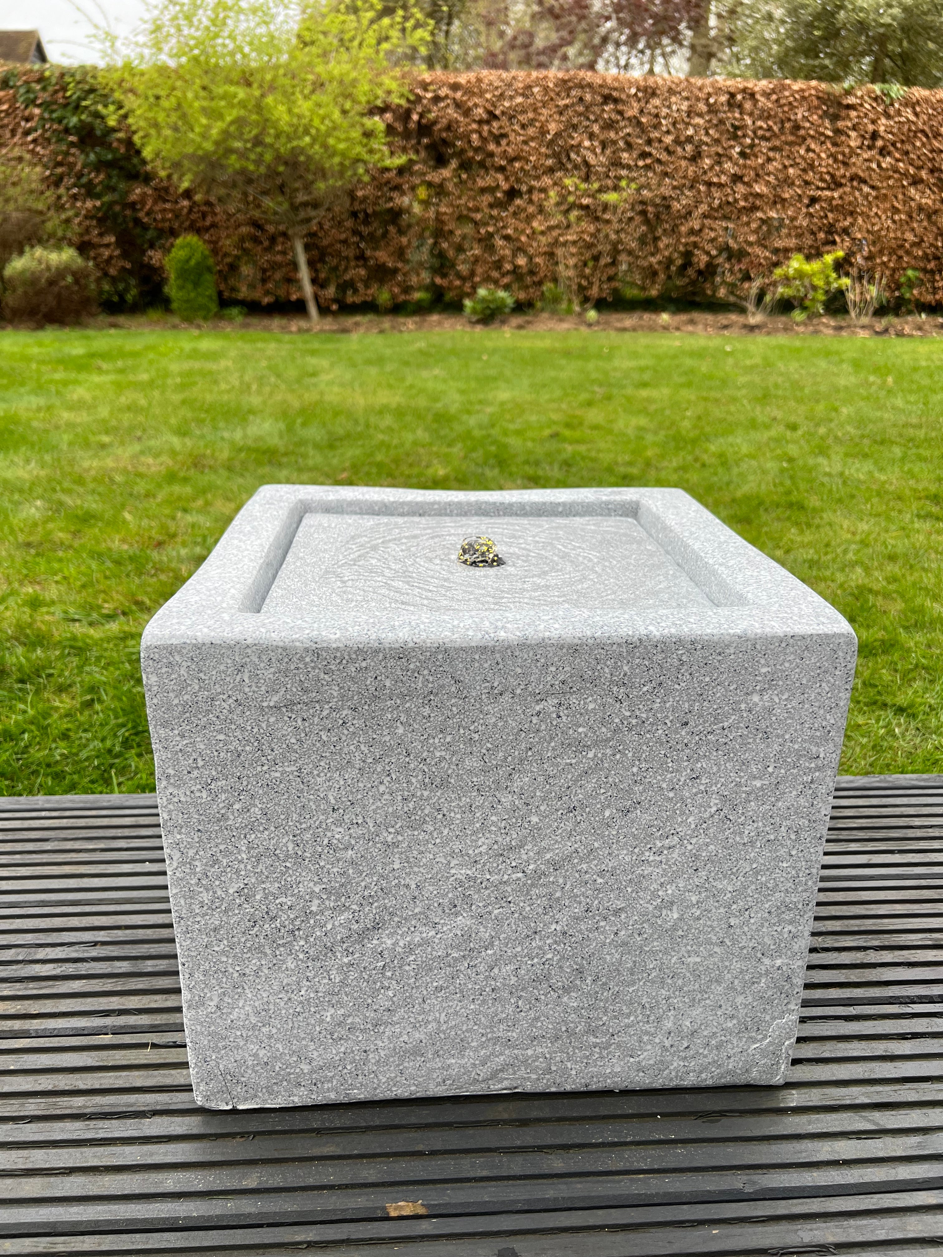 Square Water Feature with LED Lights - Plug Powered - Light Grey 37x37x30cm - Image 5